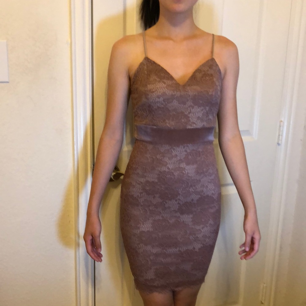 Mauve Lace Bodycon Floral Spring Dress